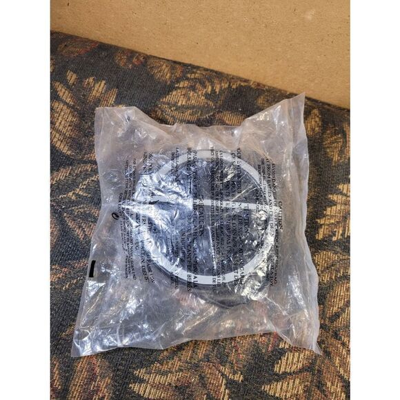 Pampered Chef Veggie Wedger- NEW - Picture 3 of 3